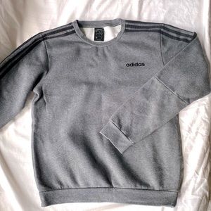 Boxy Addidas Sweatshirt